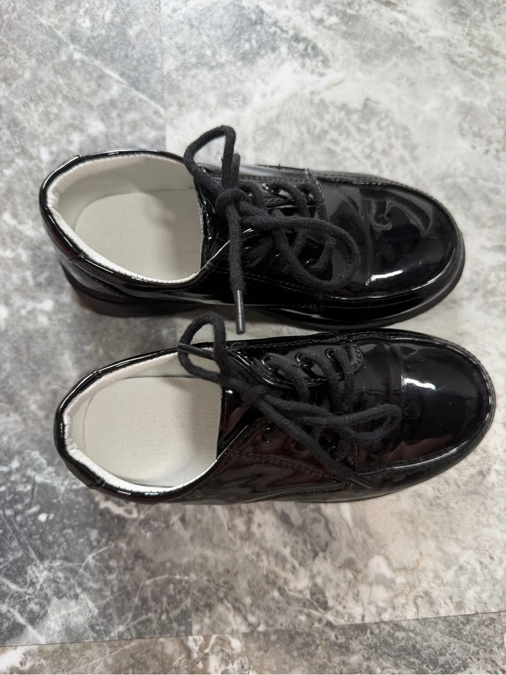 SHEIN Black Patent Lace-Up Kids Dress Shoes